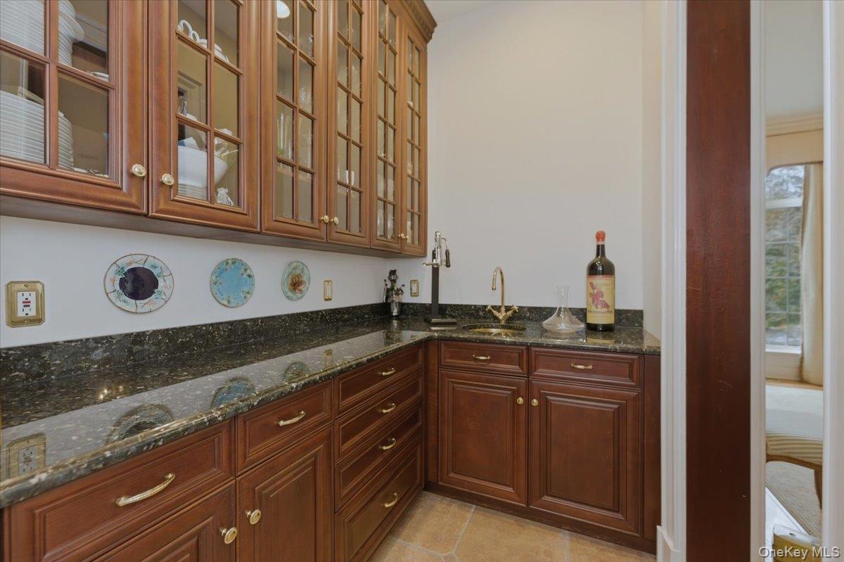 #11 photo, 17 Plover Lane, সাফোক কাউন্টি Lloyd Harbor , NY 11743