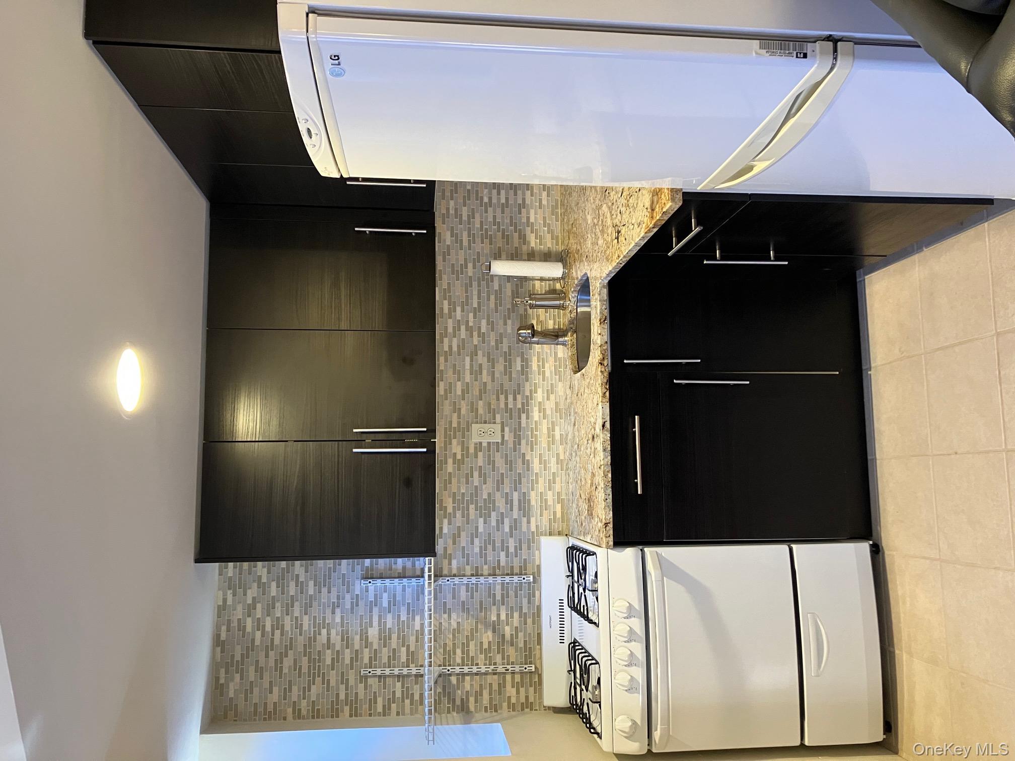 #4 photo, 3440 78th Street, Jackson Heights , NY 11372