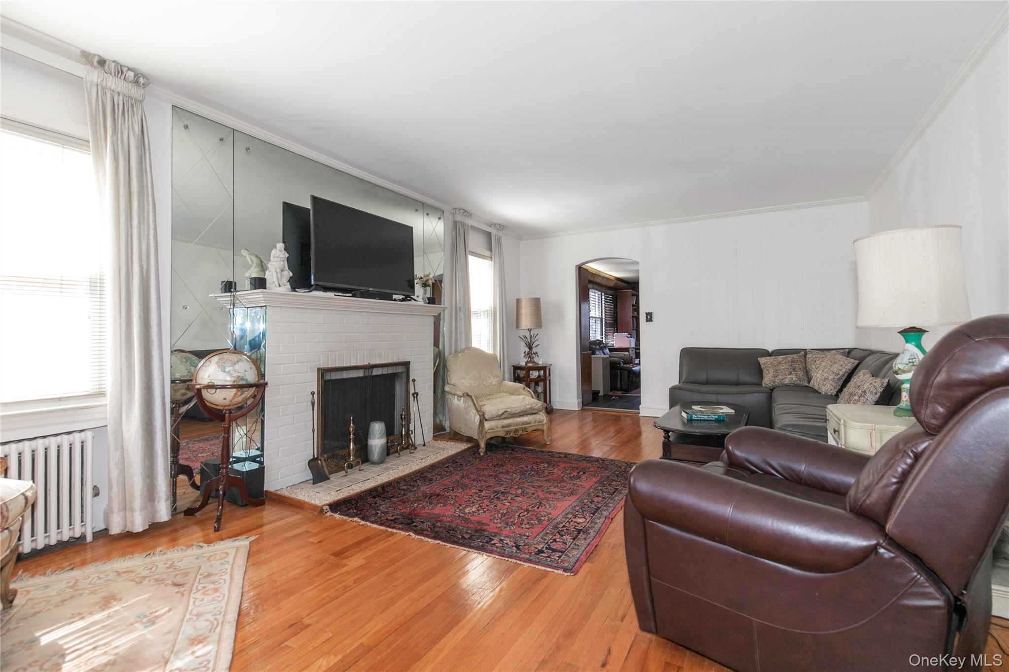 #3 photo, 8 Plymouth Road, নাসাউ কাউন্টি Great Neck , NY 11023