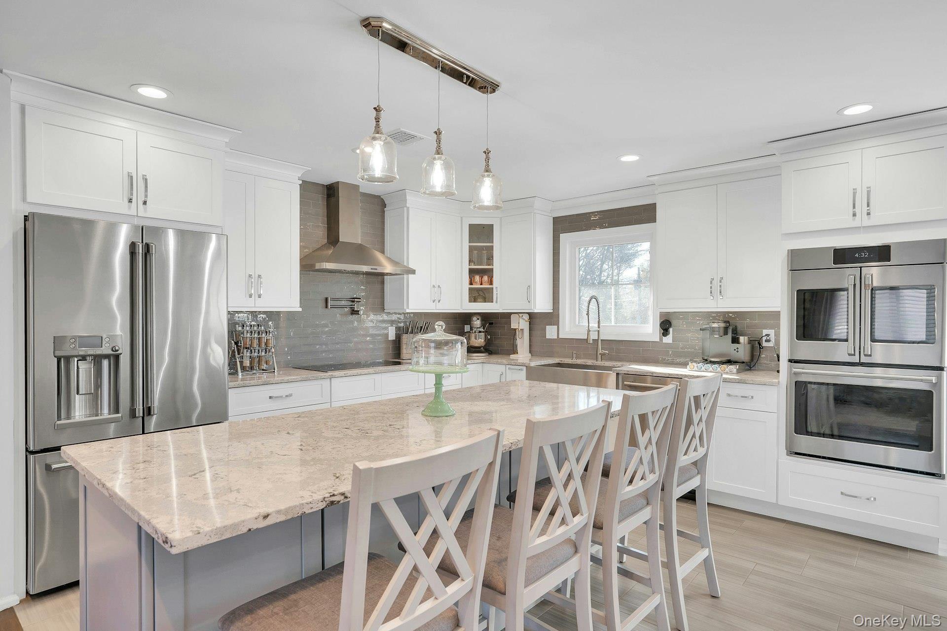 #12 photo, 108 Hayrick Lane, সাফোক কাউন্টি Commack , NY 11725