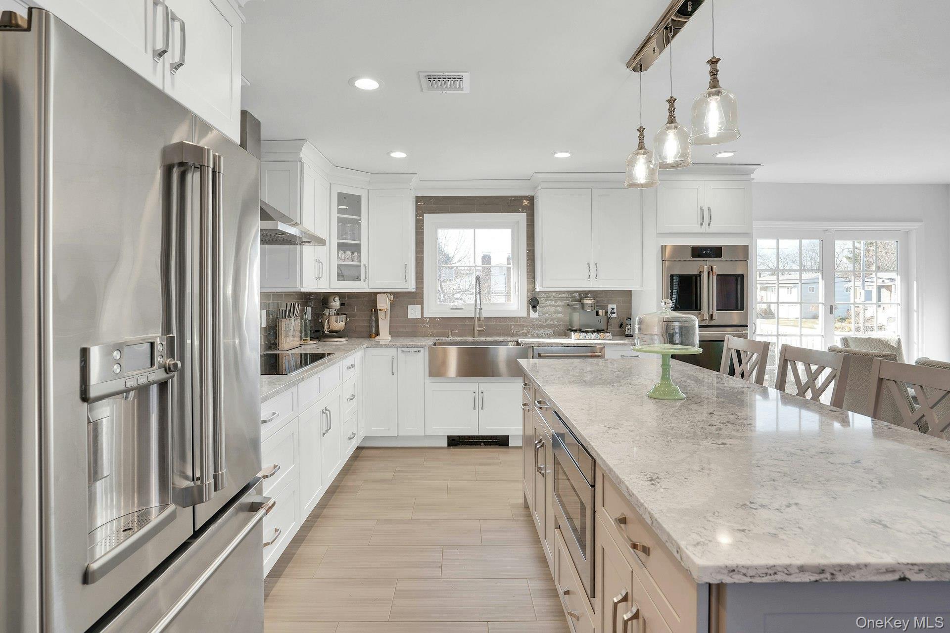 #18 photo, 108 Hayrick Lane, সাফোক কাউন্টি Commack , NY 11725