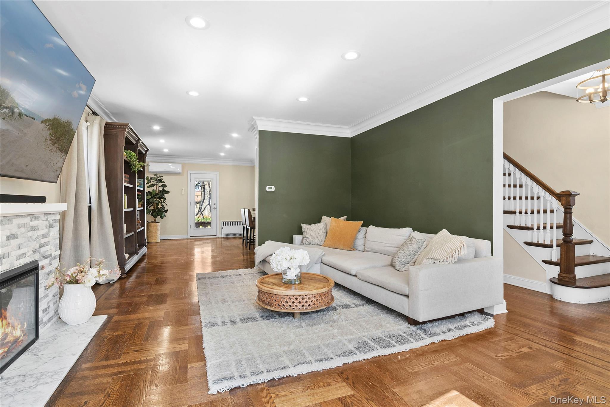 #2 photo, 63-35 Alderton Street, Rego Park , NY 11374