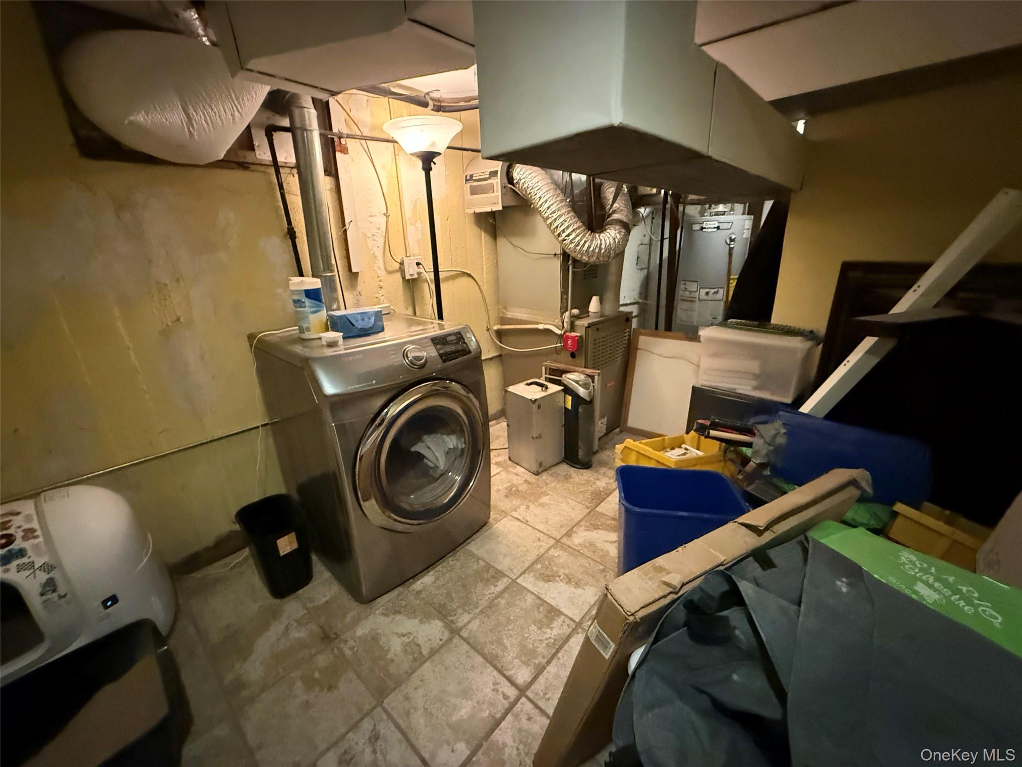 #16 photo, 16904 22ND Avenue, Whitestone , NY 11357