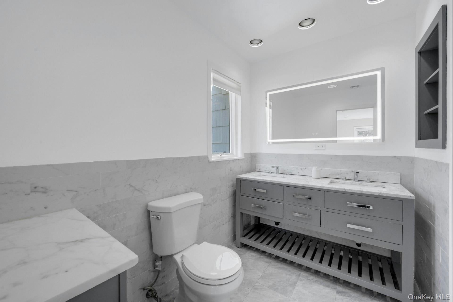 #17 photo, 58 Mamaroneck Road, Scarsdale , NY 10583