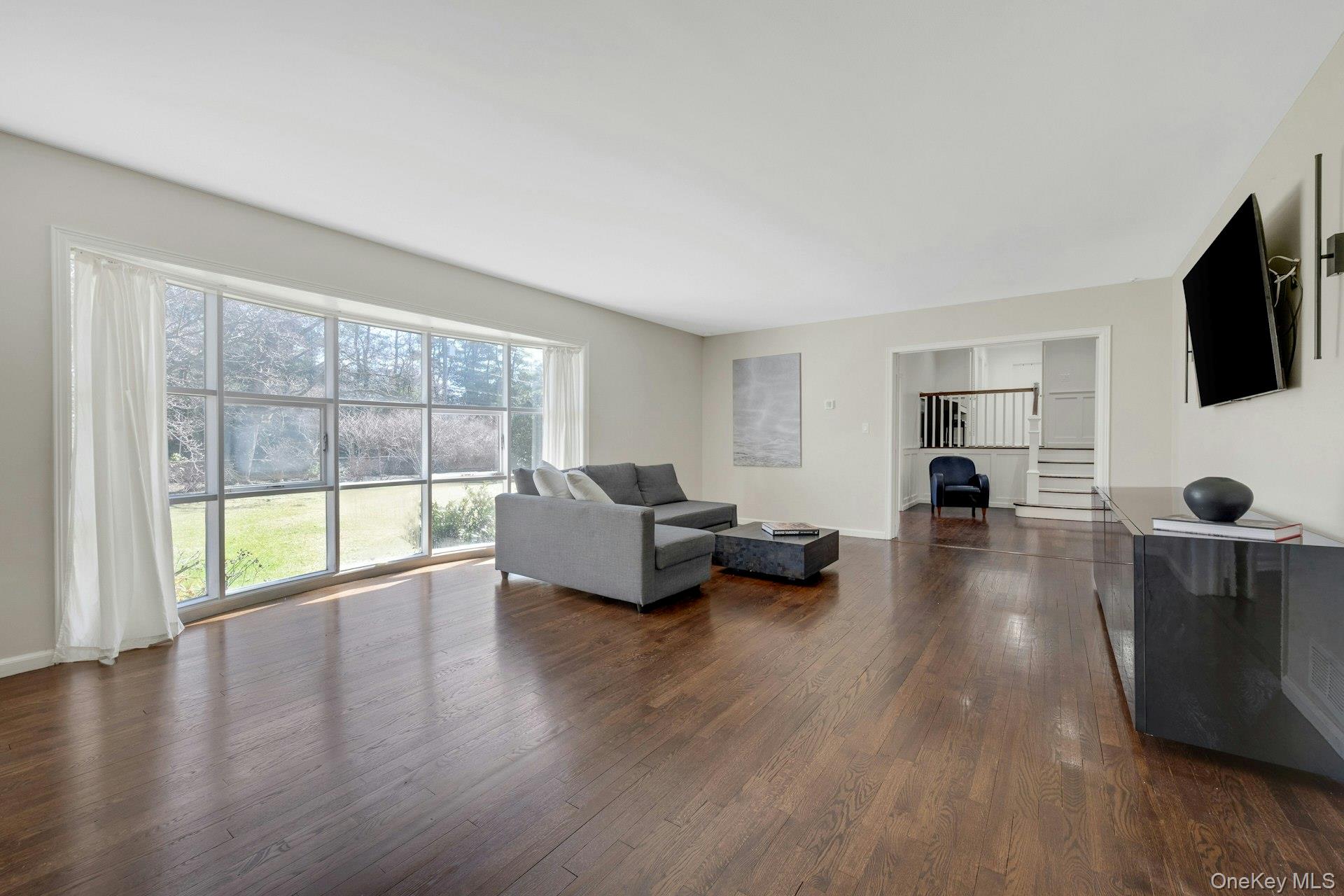 #5 photo, 58 Mamaroneck Road, Scarsdale , NY 10583