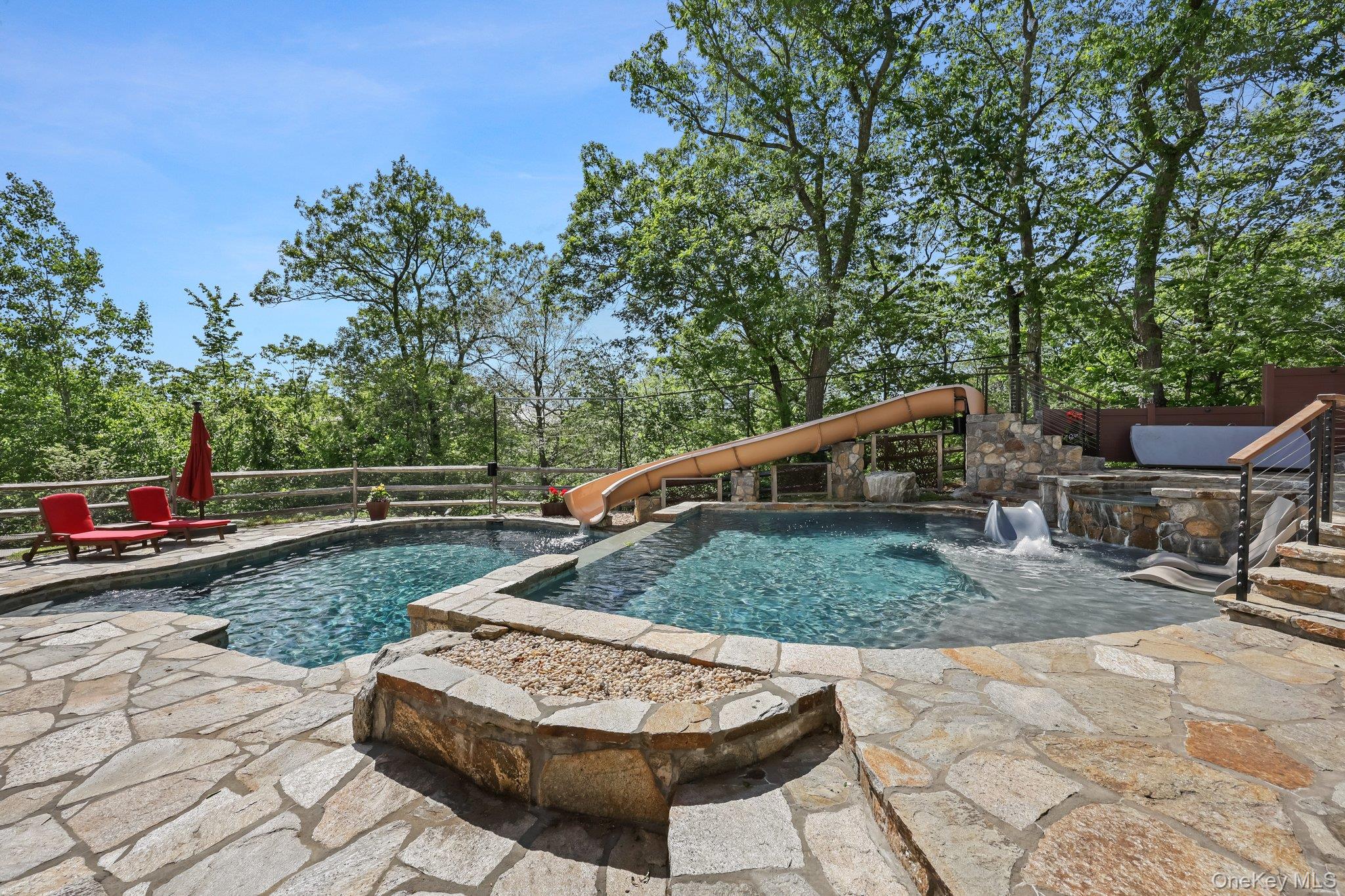 #4 photo, 24 Jackson Road, Mahopac , NY 10541