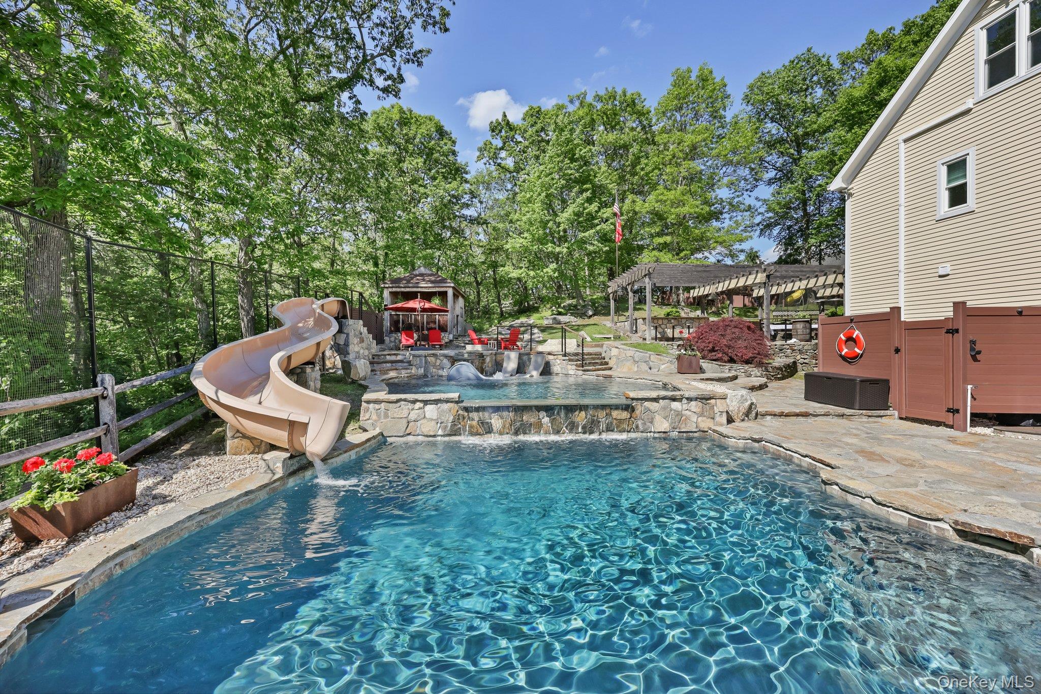 #5 photo, 24 Jackson Road, Mahopac , NY 10541