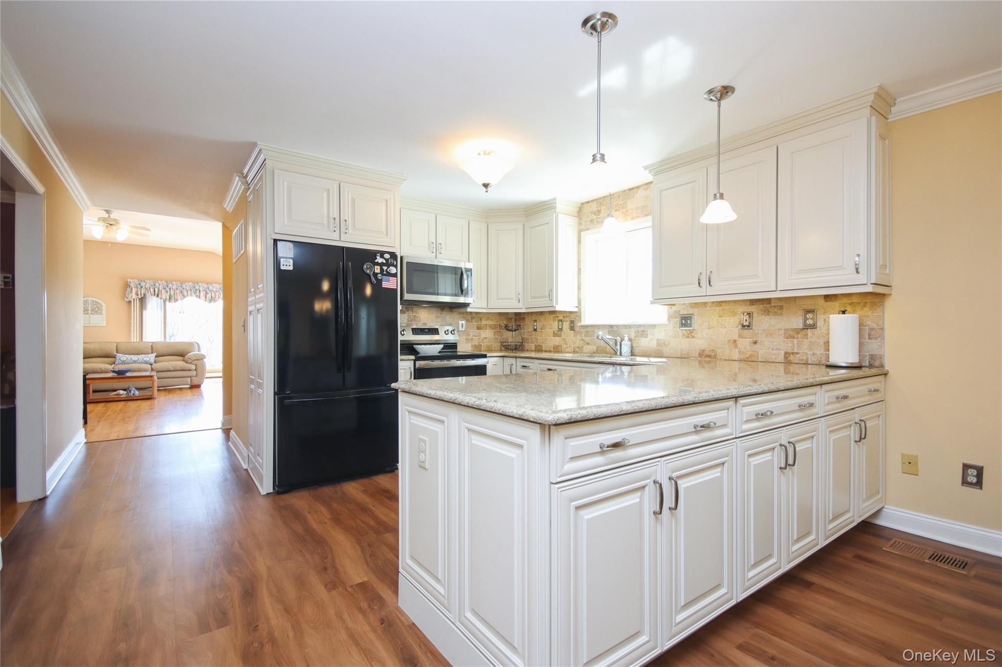 #10 photo, 94 Stowe Drive, 紐約州 Poughquag , NY 12570