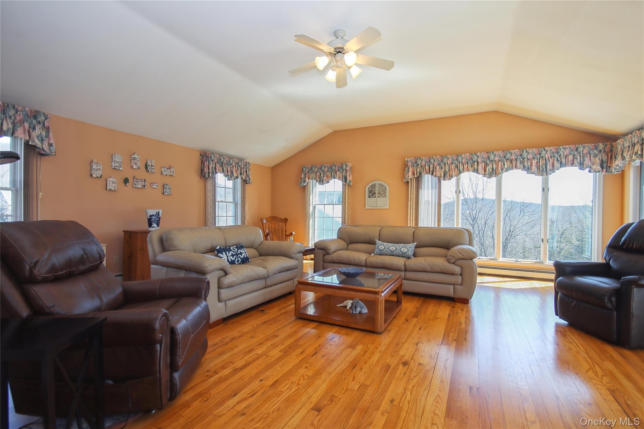 #20 photo, 94 Stowe Drive, 紐約州 Poughquag , NY 12570