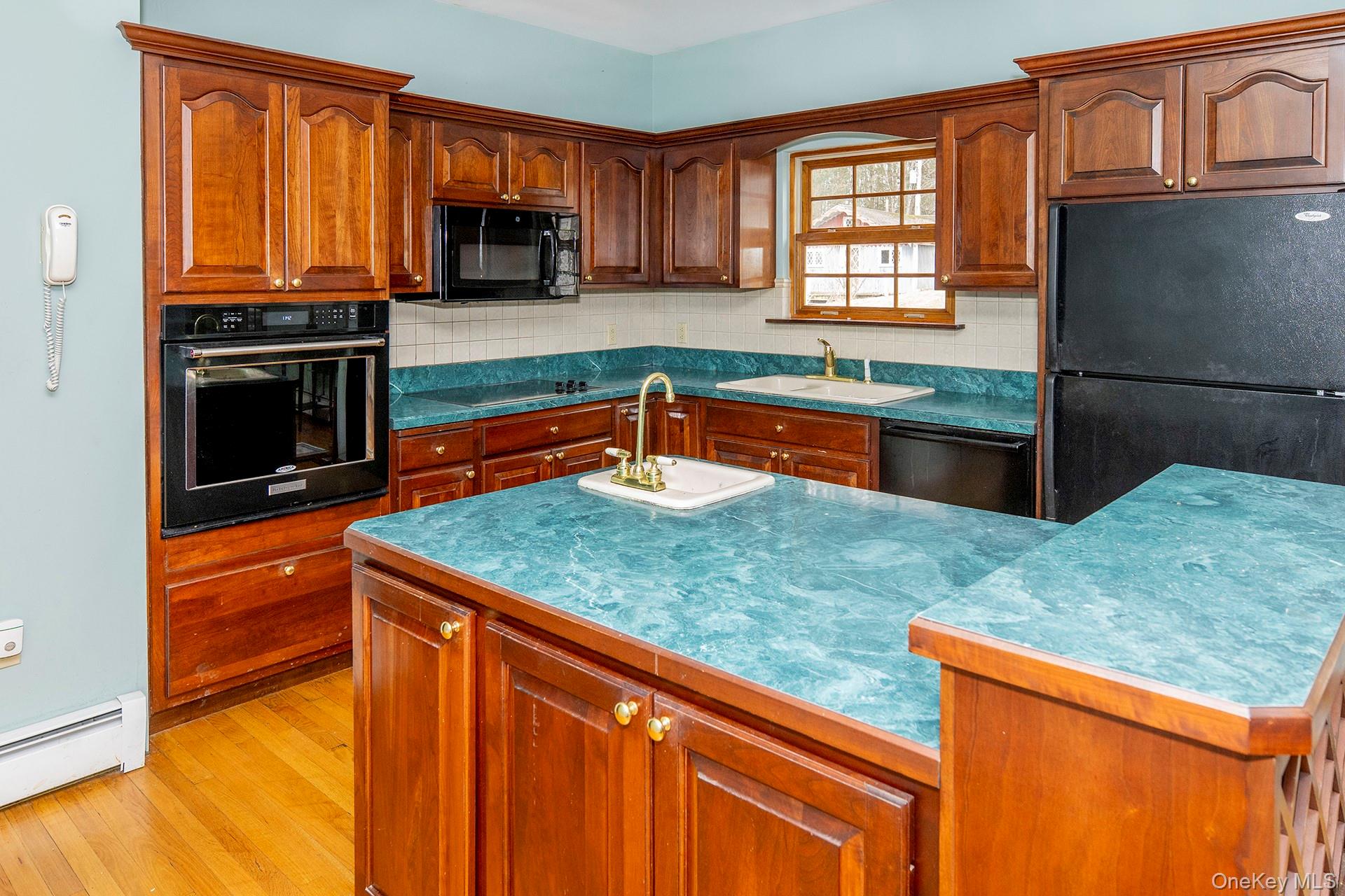 #20 photo, 4388 Route 82, Millbrook , NY 12545