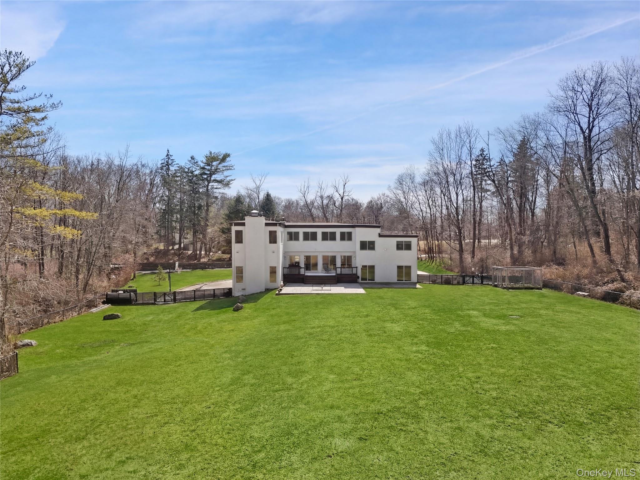 #3 photo, 15 Haights Cross Road, Chappaqua , NY 10514