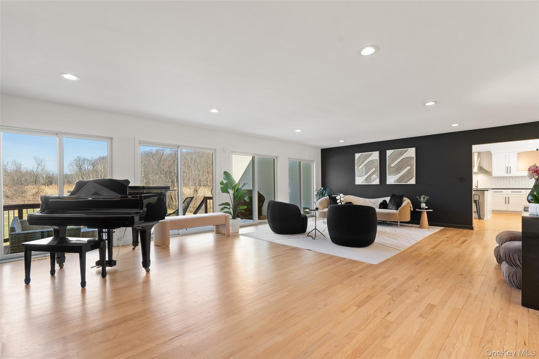 #9 photo, 15 Haights Cross Road, Chappaqua , NY 10514