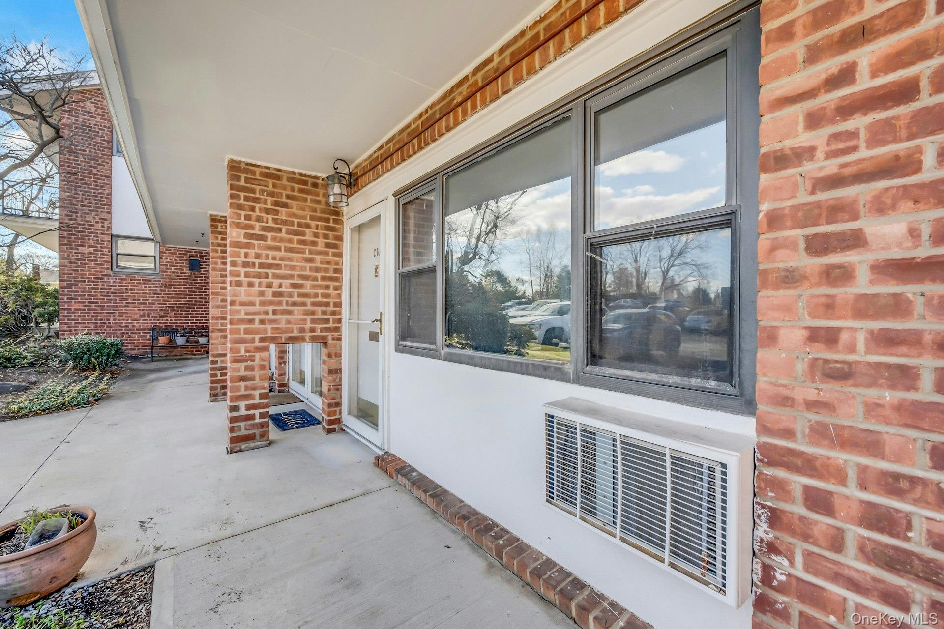 #4 photo, 50 West Street, Harrison , NY 10528