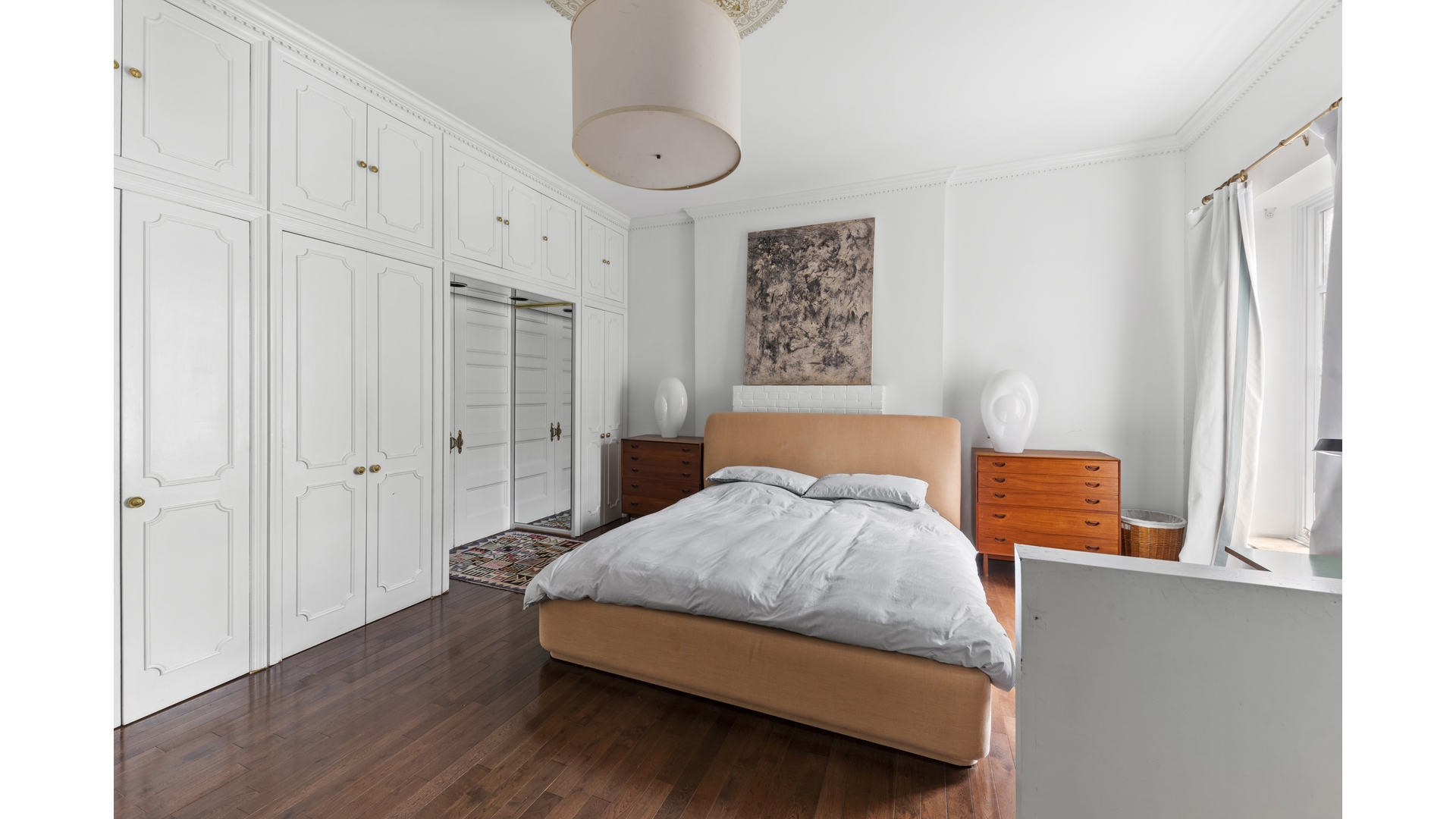 #15 photo, 142 W 76TH Street, Upper West Side , NY 10023