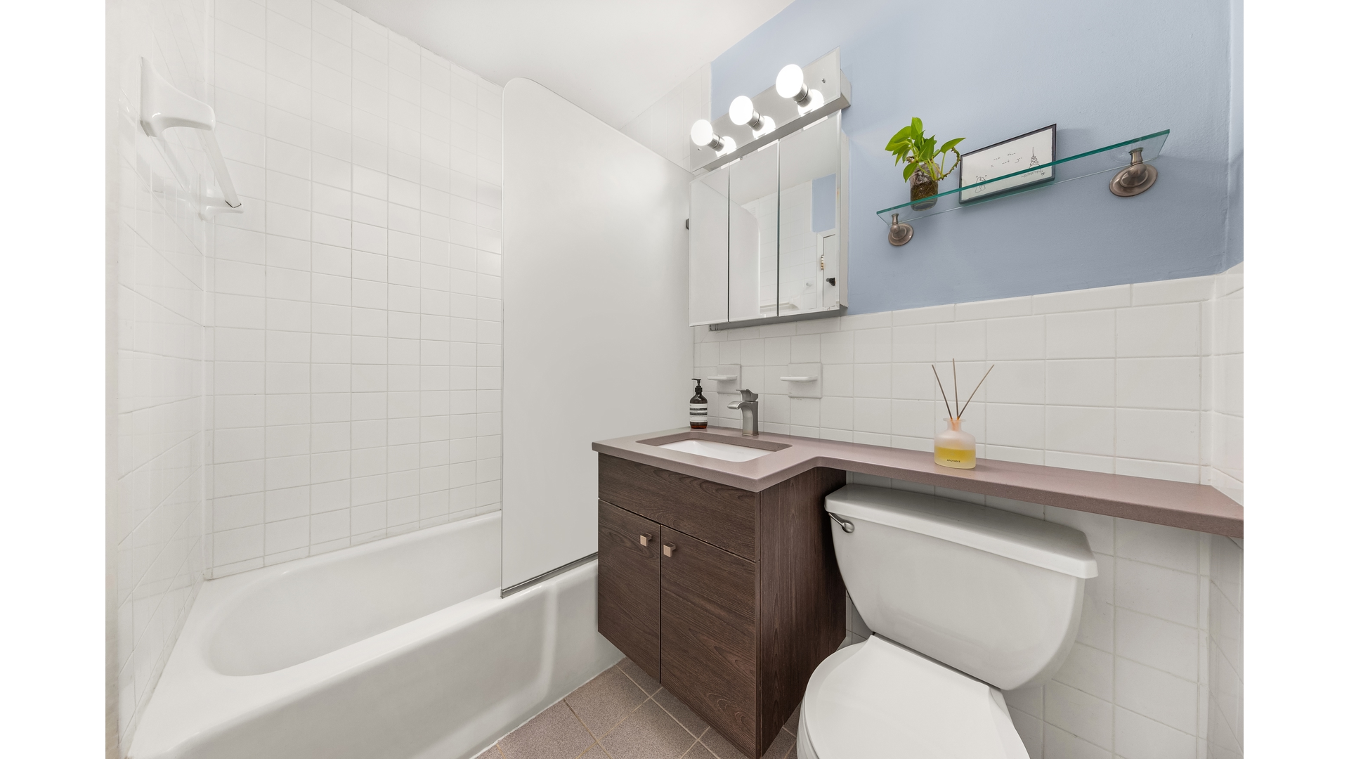 #6 photo, 205 3RD Avenue, Gramercy Park , NY 10003