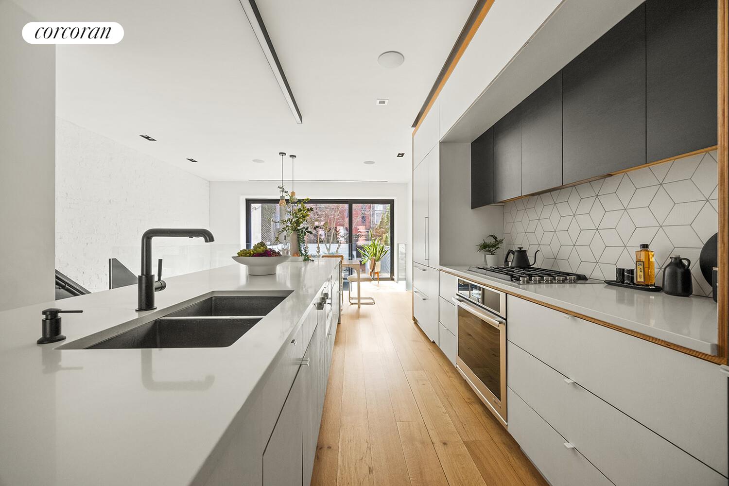 #5 photo, 370 8TH Street, Park Slope , NY 11215