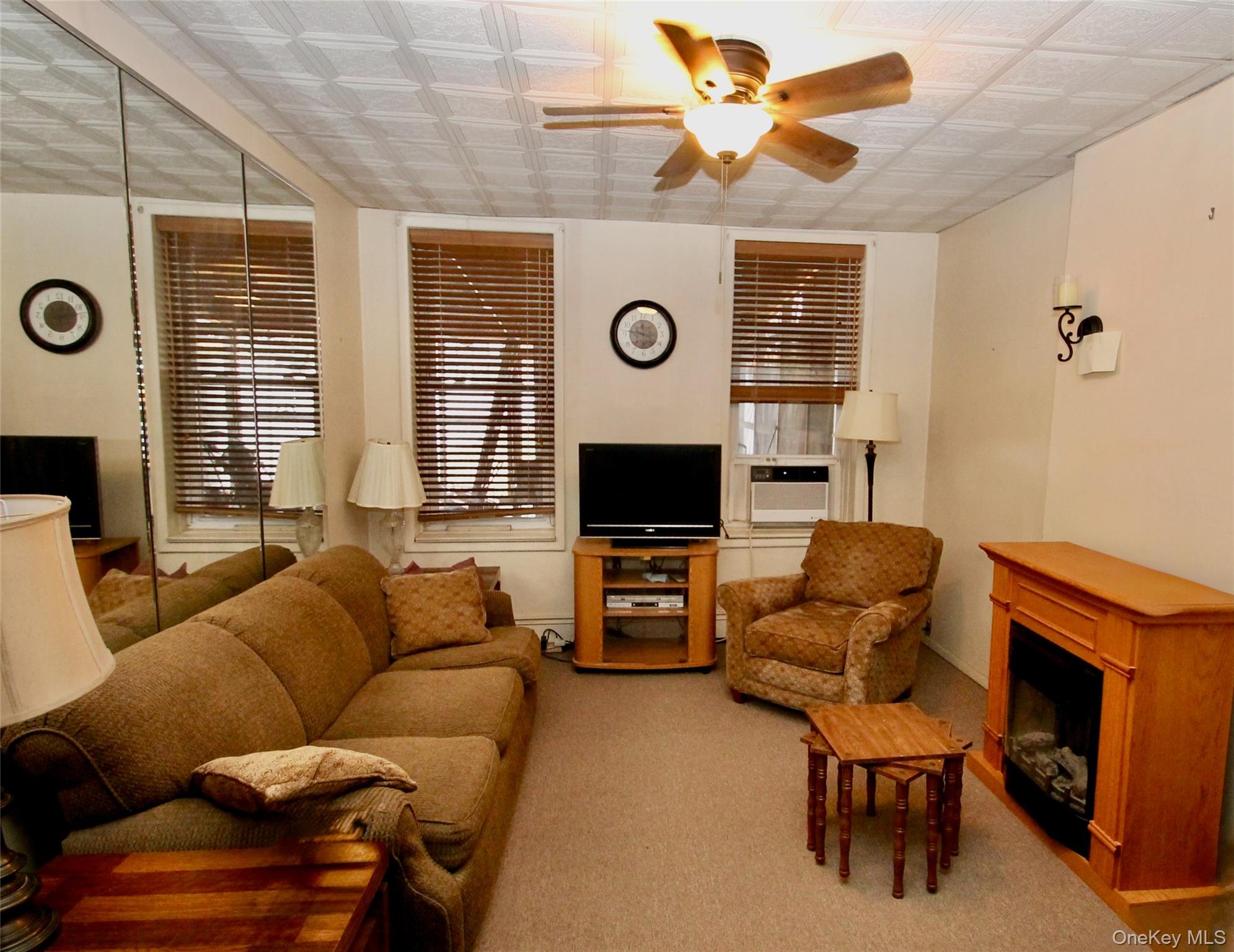 #5 photo, 6622 79th Place, কুইন্‌স Middle Village , NY 11379