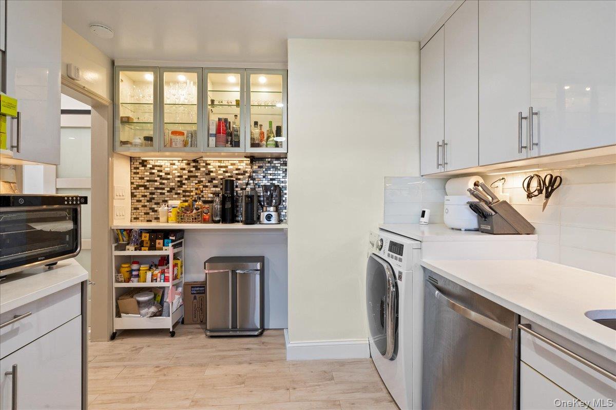 #10 photo, 7343 217th Street, Oakland Gardens , NY 11364