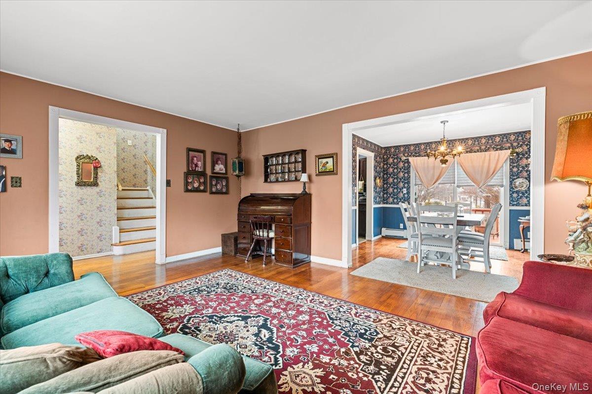 #5 photo, 6 Gateway Street, নাসাউ কাউন্টি Bethpage , NY 11714