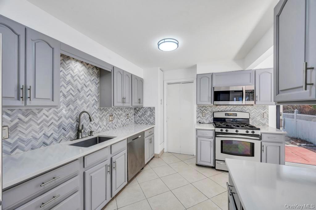 #15 photo, 1835 Harte Street, নাসাউ কাউন্টি North Baldwin , NY 11510