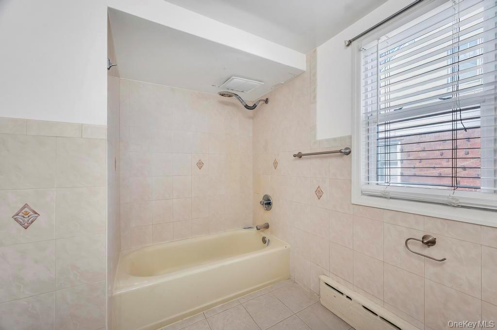 #18 photo, 1835 Harte Street, নাসাউ কাউন্টি North Baldwin , NY 11510