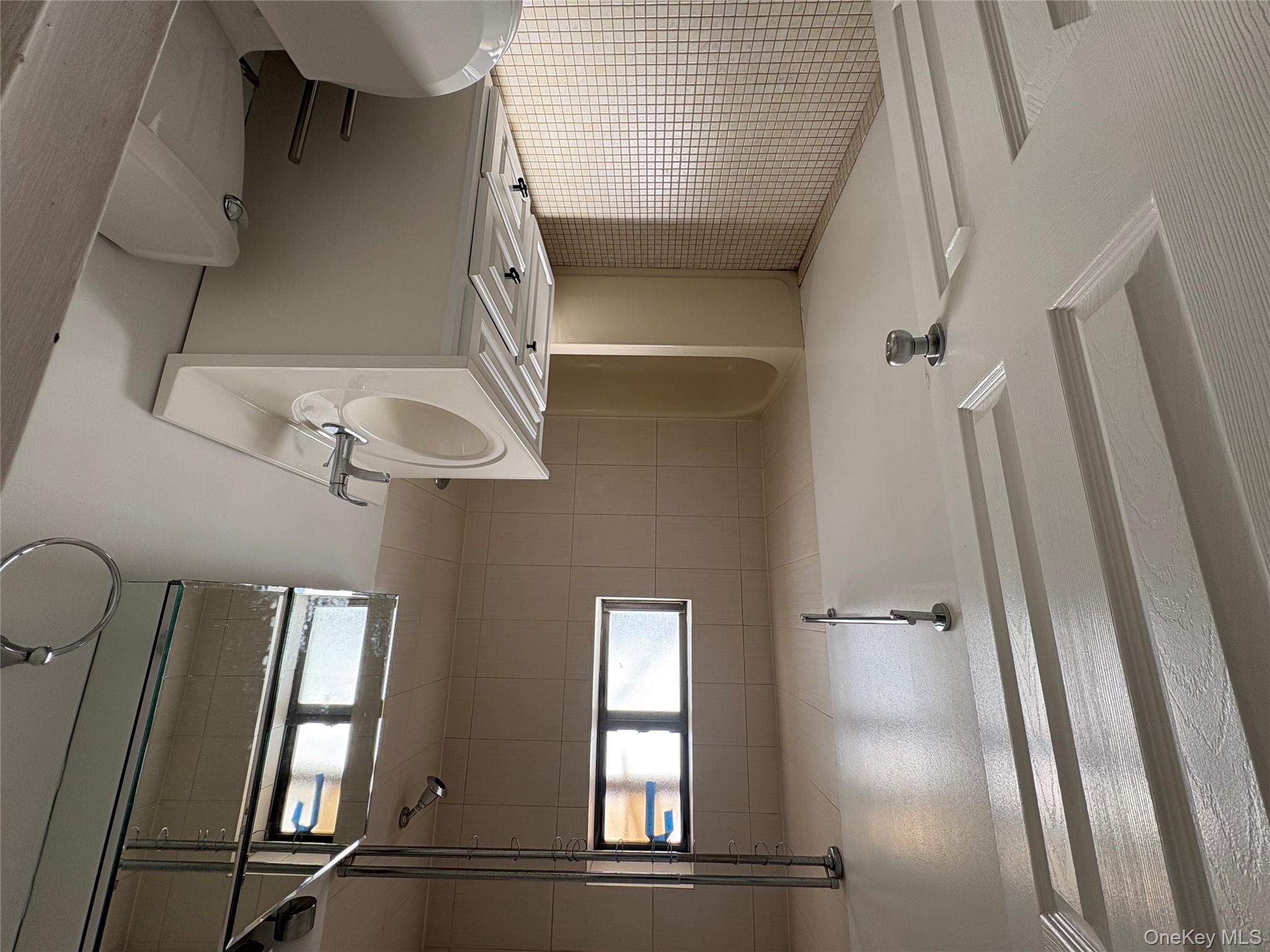 #7 photo, 72-34 Austin St, কুইন্‌স Forest Hills , NY 11375