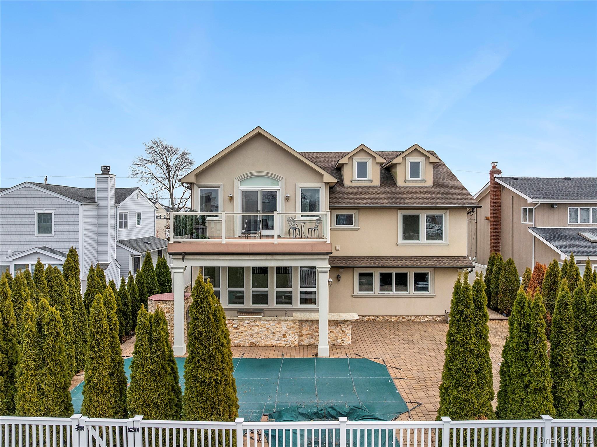 #17 photo, 2904 Riverside Drive, Wantagh , NY 11793