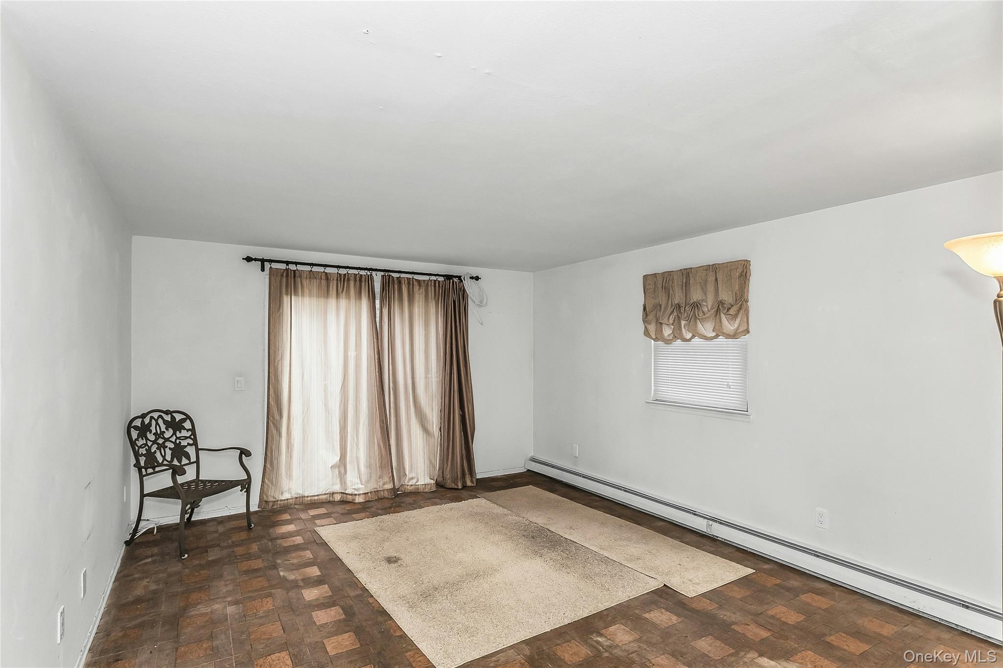 #20 photo, 512 Elm Street, West Hempstead , NY 11552