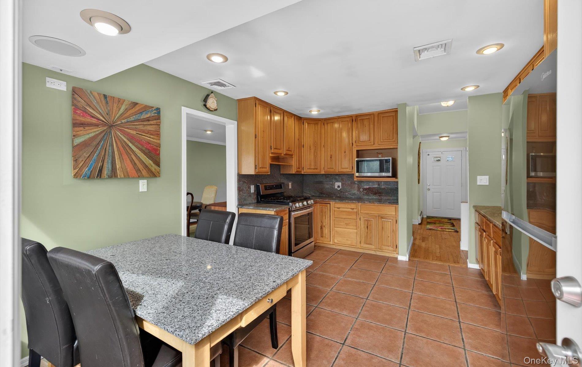 #19 photo, 6 Wren Drive, নাসাউ কাউন্টি Woodbury , NY 11797