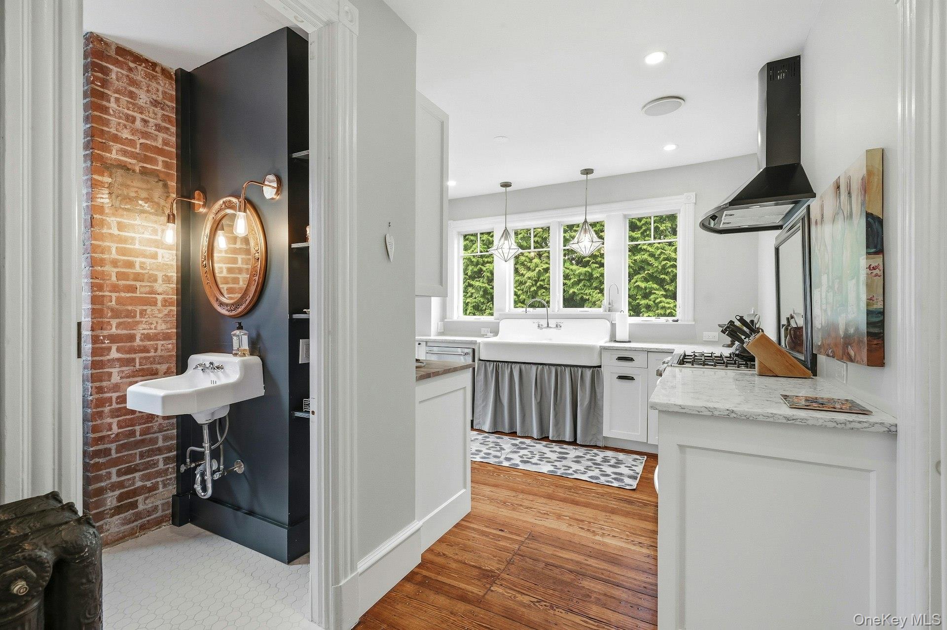 #18 photo, 34 Fairview Street, সাফোক কাউন্টি Huntington , NY 11743