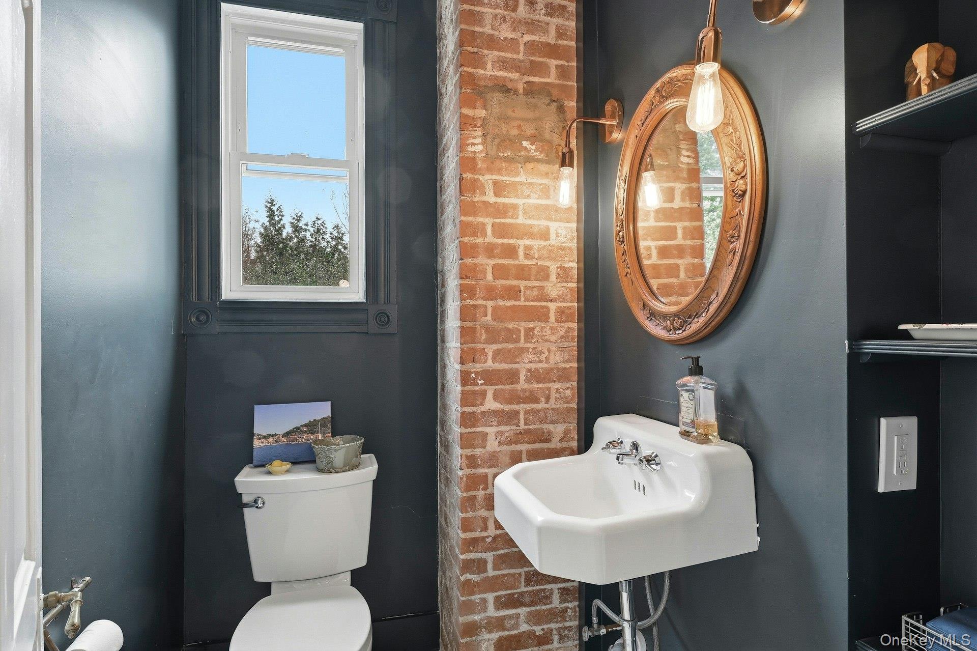 #19 photo, 34 Fairview Street, সাফোক কাউন্টি Huntington , NY 11743