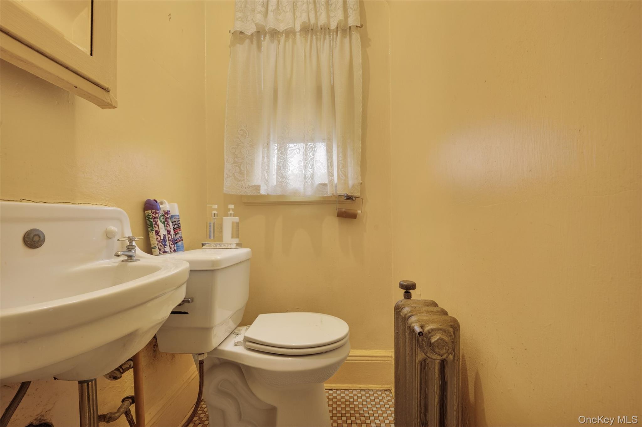 #14 photo, 3512 Utopia Parkway, Flushing , NY 11358