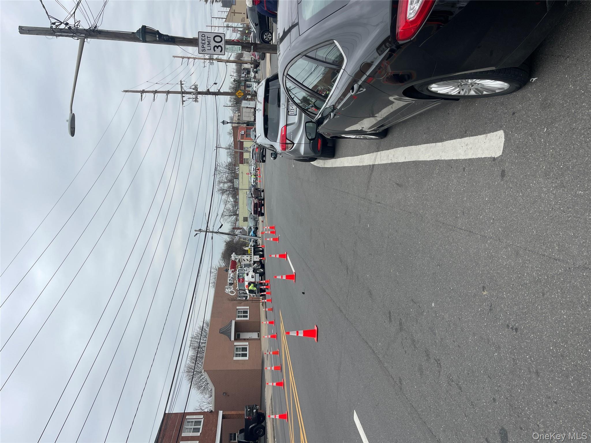 #10 photo, 780 Elmont, Elmont , NY 11003