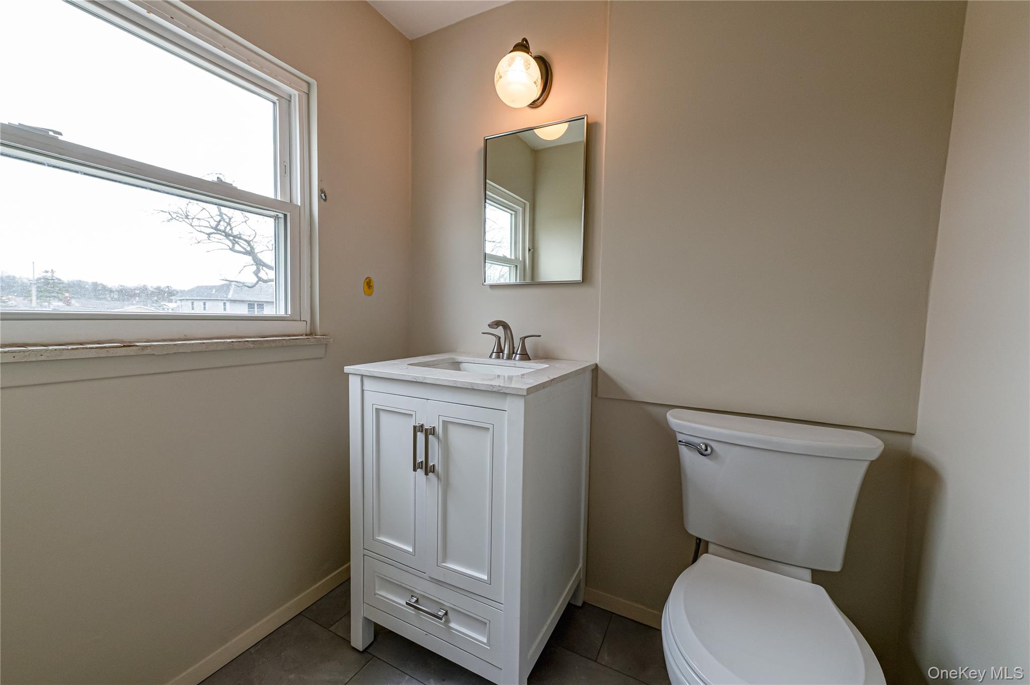 #19 photo, 855 Pease Lane, সাফোক কাউন্টি West Islip , NY 11795