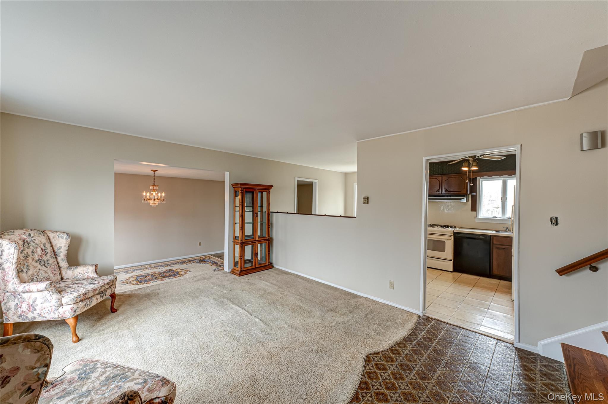 #4 photo, 855 Pease Lane, সাফোক কাউন্টি West Islip , NY 11795