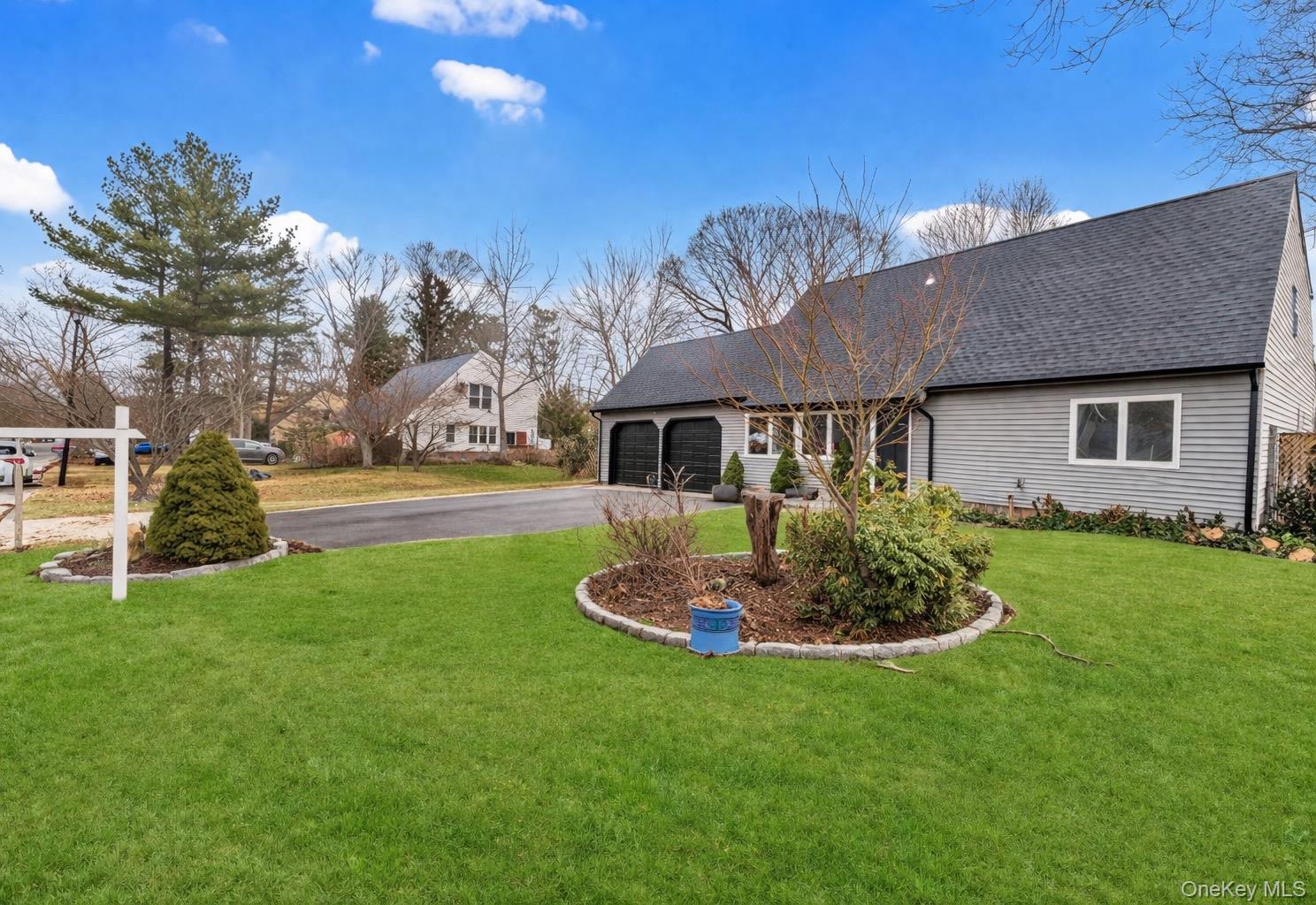 #2 photo, 15 Harford Drive, Coram , NY 11727