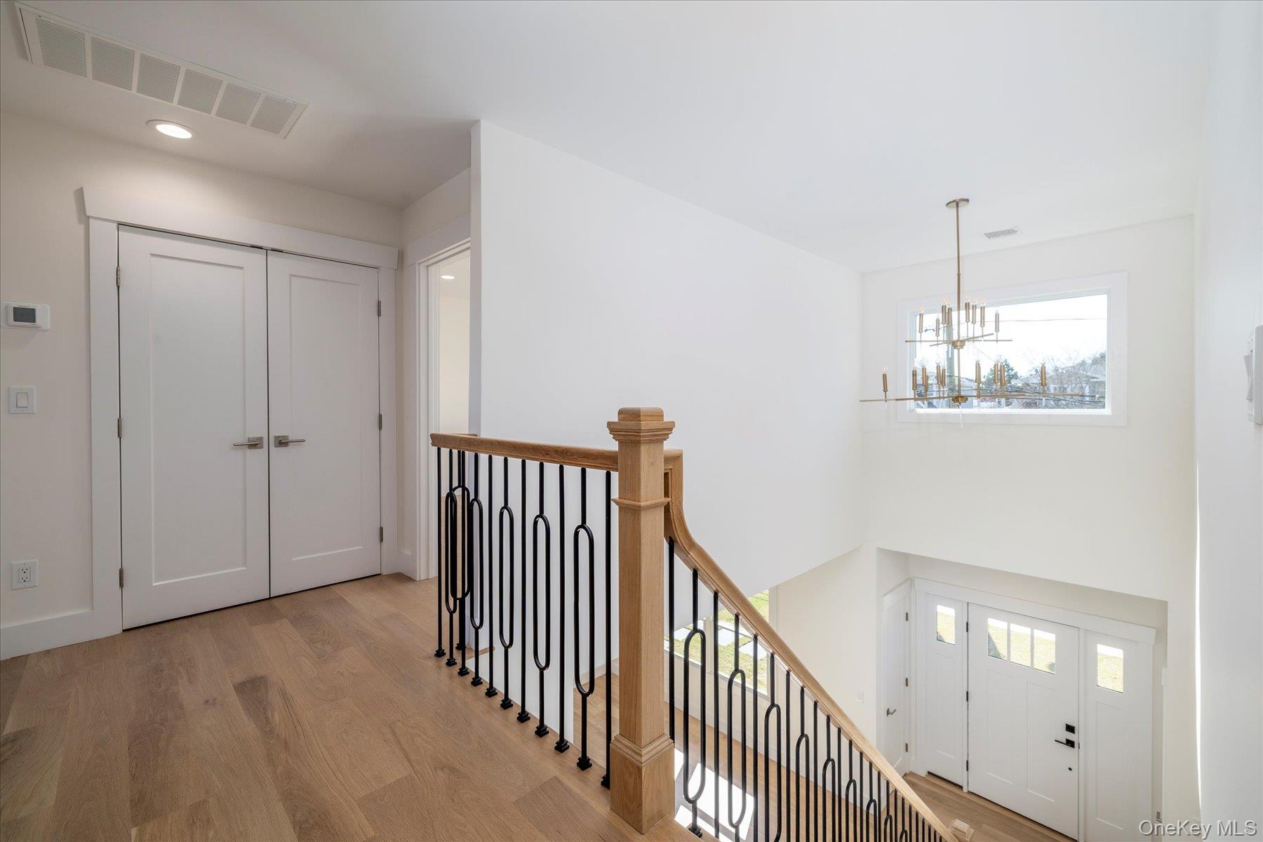 #9 photo, 8 Van Cott Place, নাসাউ কাউন্টি North Bellmore , NY 11710