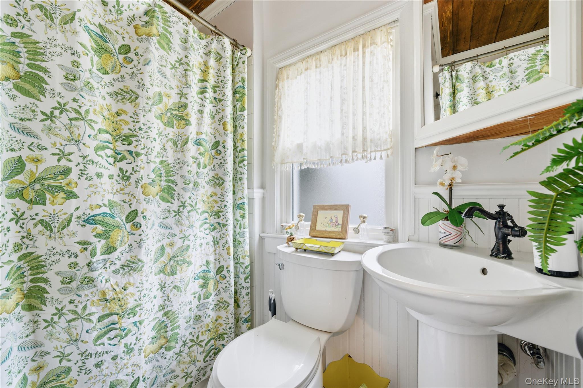 #11 photo, 1 & 2 Finnin Place, Bayville , NY 11709