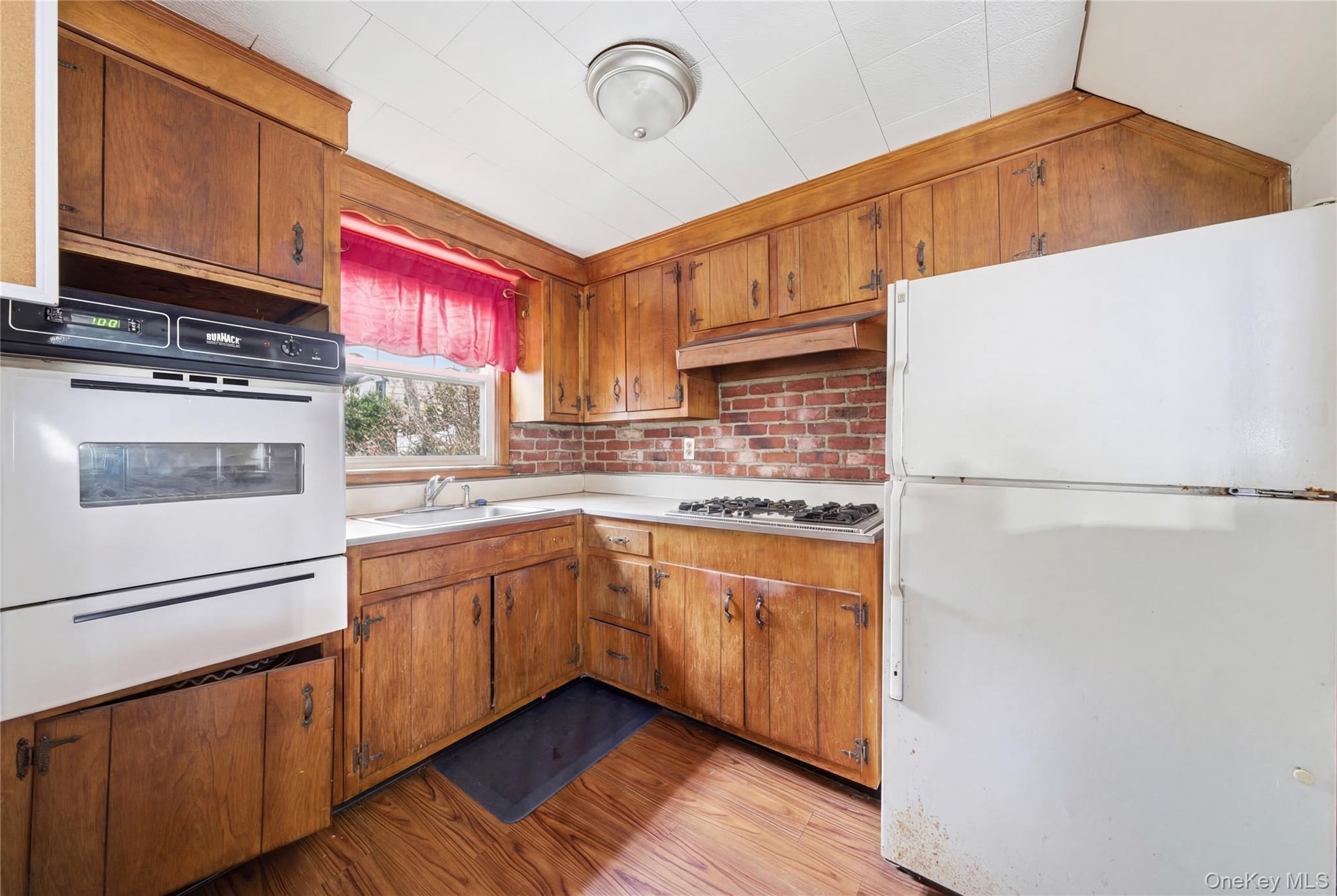 #19 photo, 1 & 2 Finnin Place, Bayville , NY 11709