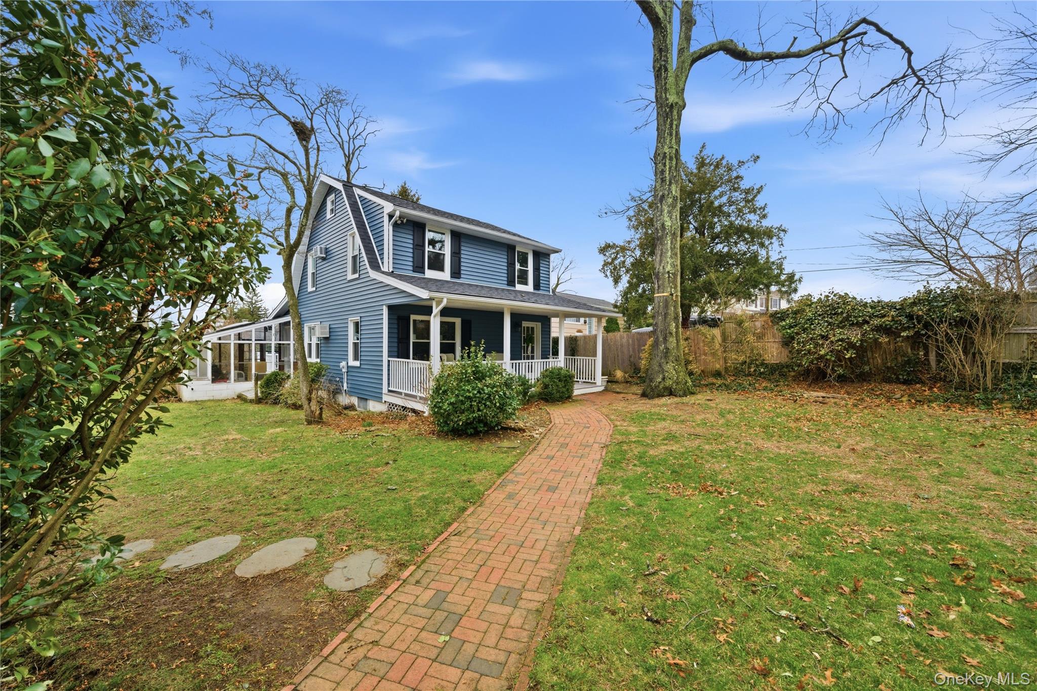 #2 photo, 1 & 2 Finnin Place, Bayville , NY 11709