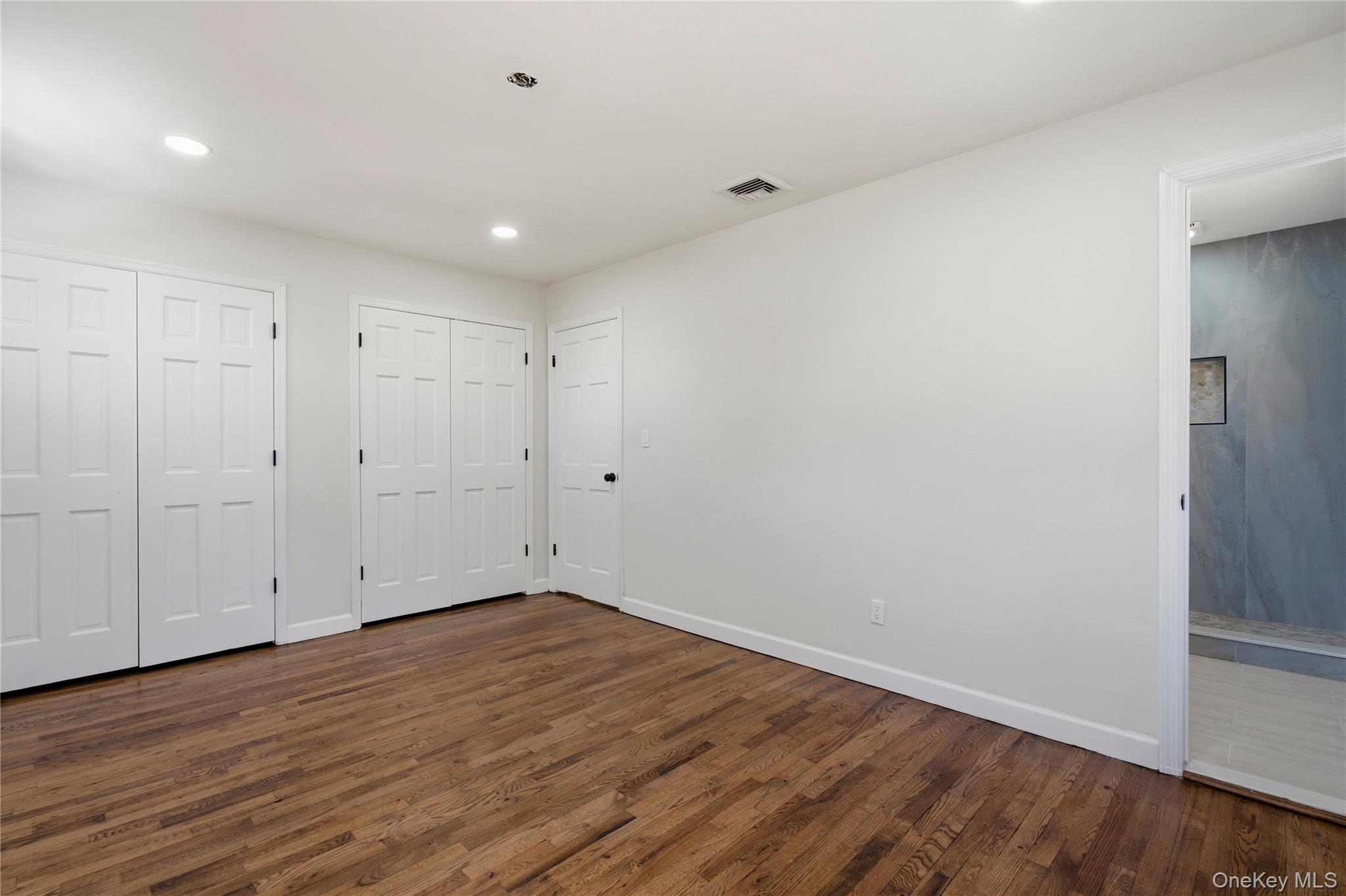 #18 photo, 75 Hawthorne Road, Kings Park , NY 11754