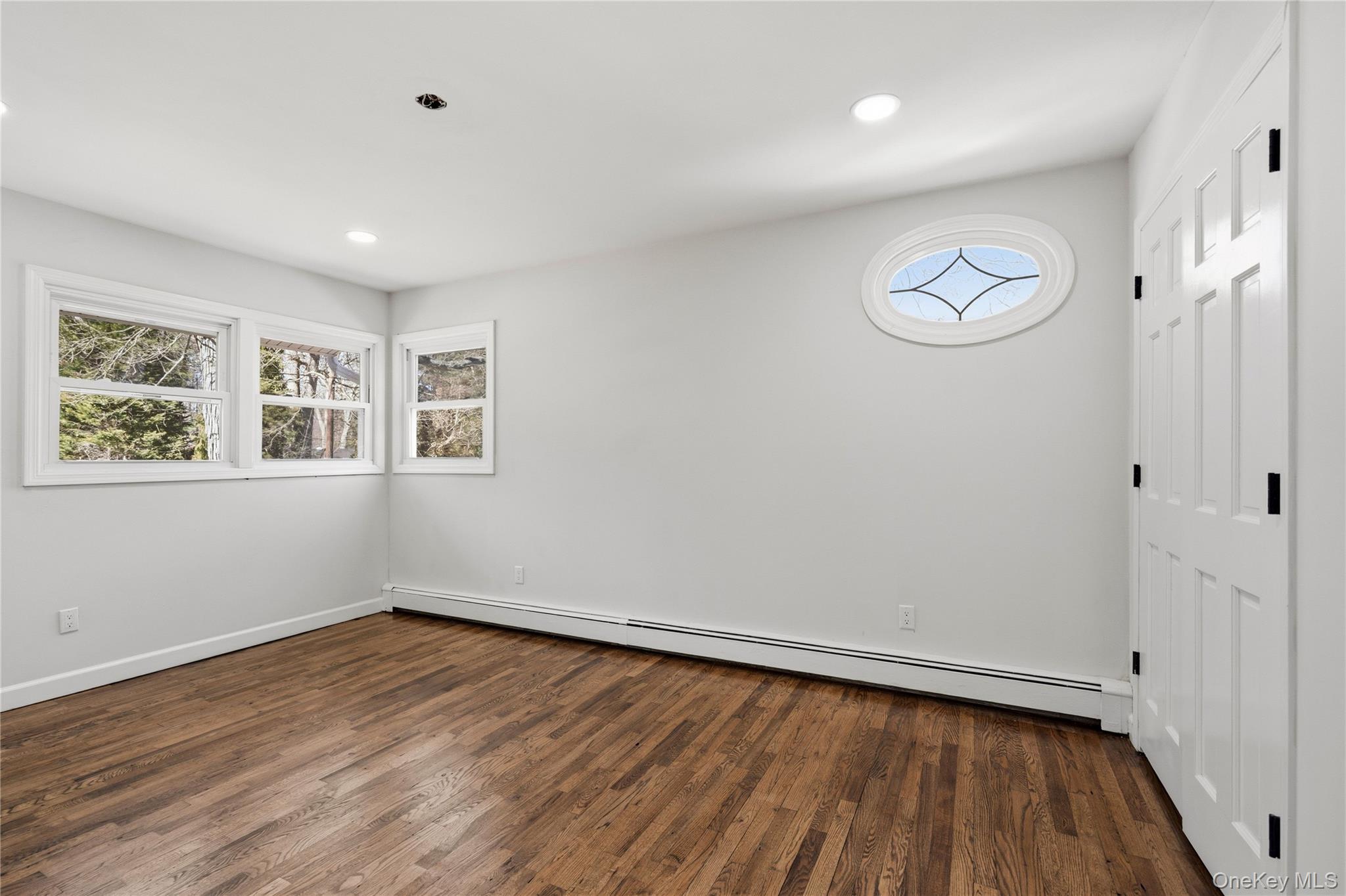 #19 photo, 75 Hawthorne Road, Kings Park , NY 11754