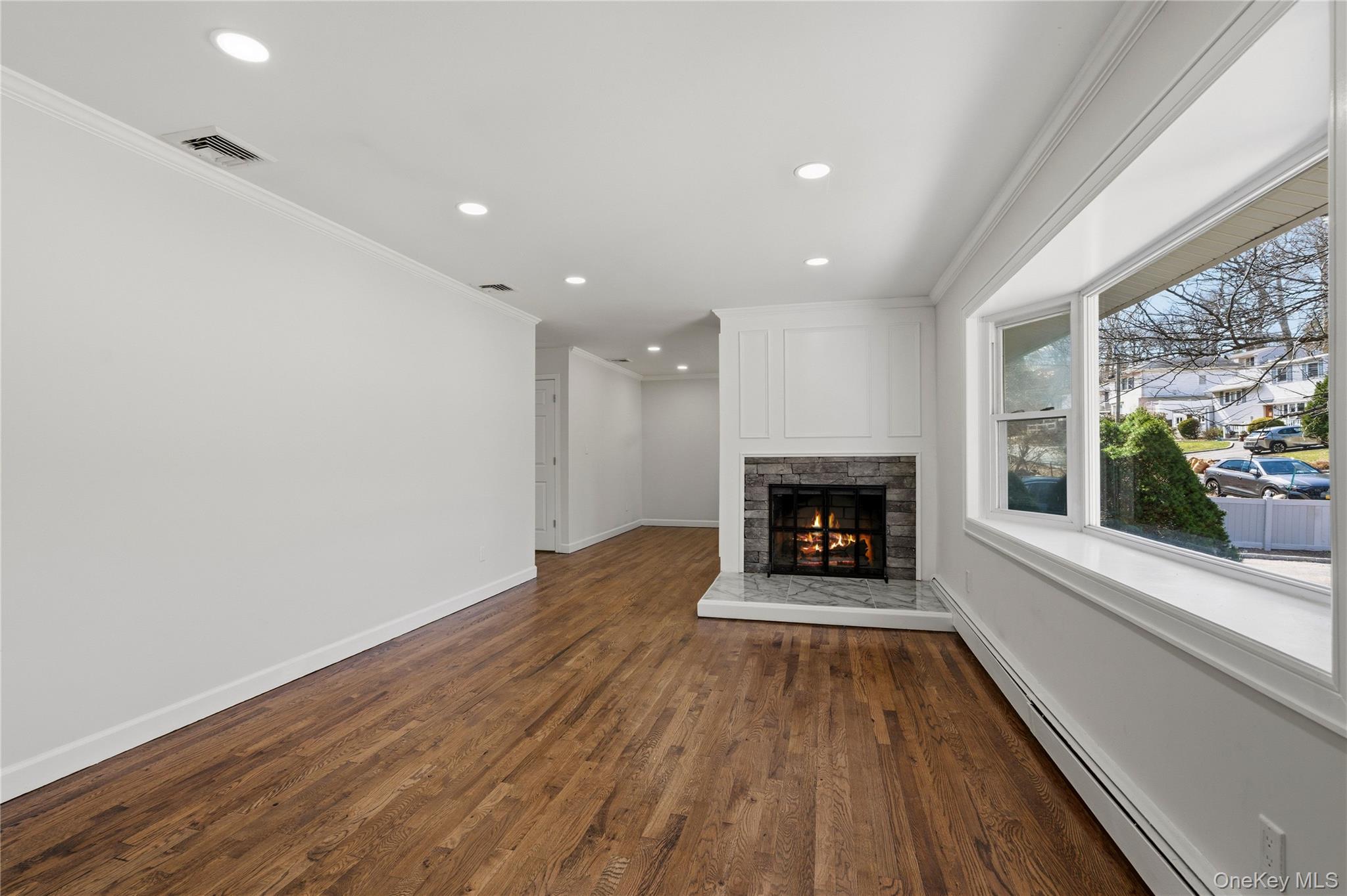 #5 photo, 75 Hawthorne Road, Kings Park , NY 11754