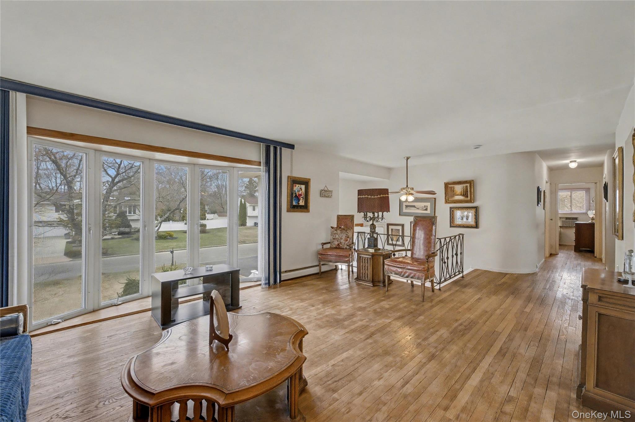 #10 photo, 4 bethal Lane, সাফোক কাউন্টি Commack , NY 11725