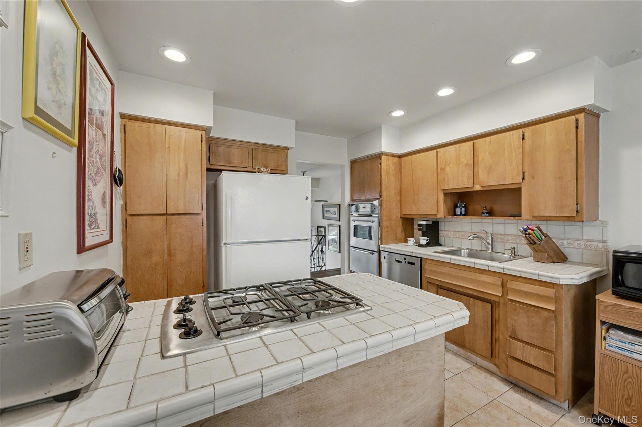 #15 photo, 4 bethal Lane, সাফোক কাউন্টি Commack , NY 11725