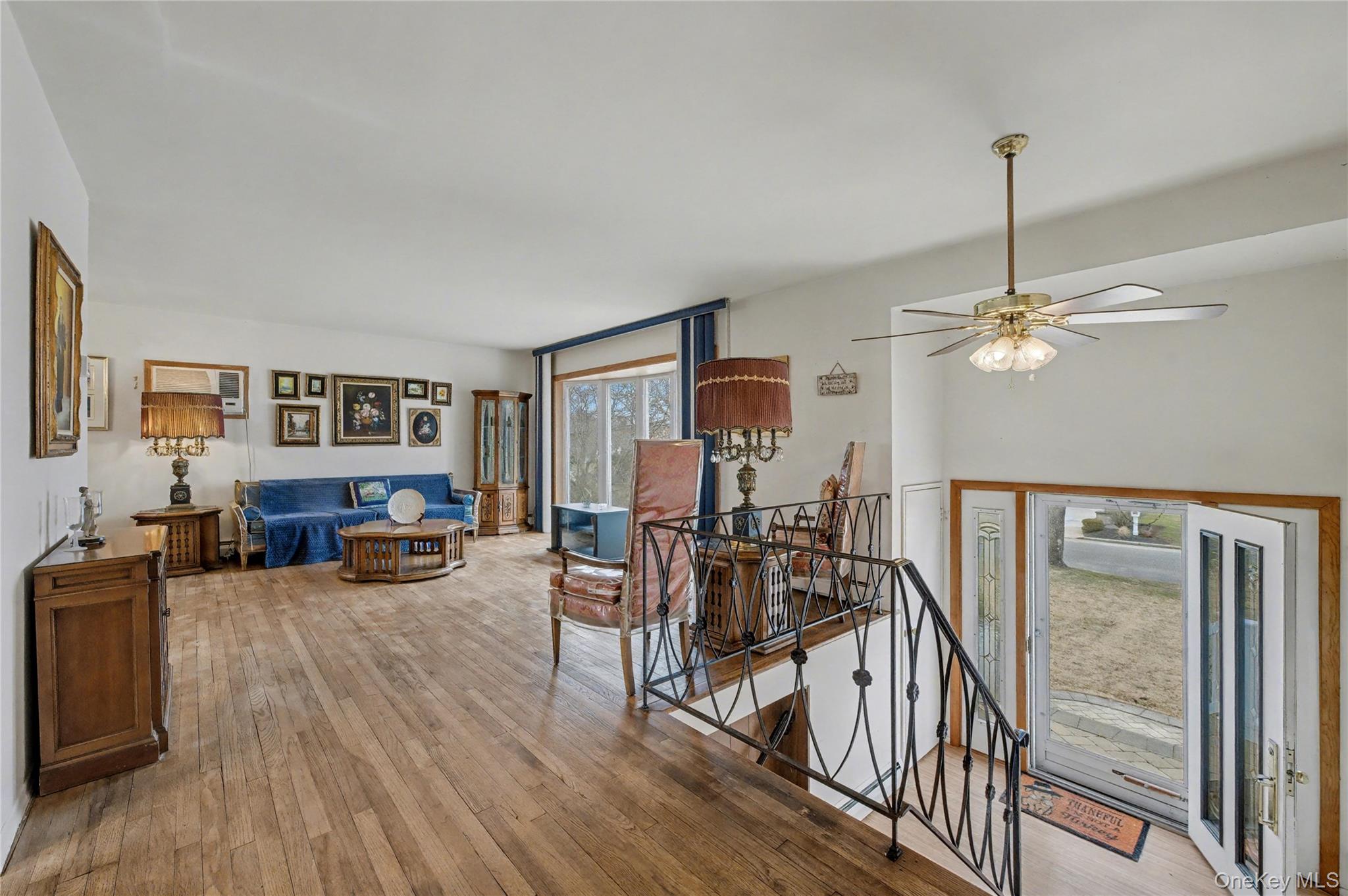 #7 photo, 4 bethal Lane, সাফোক কাউন্টি Commack , NY 11725