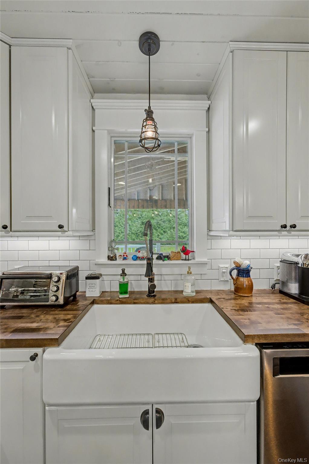 #14 photo, 9 Boxwood Drive, Kings Park , NY 11754