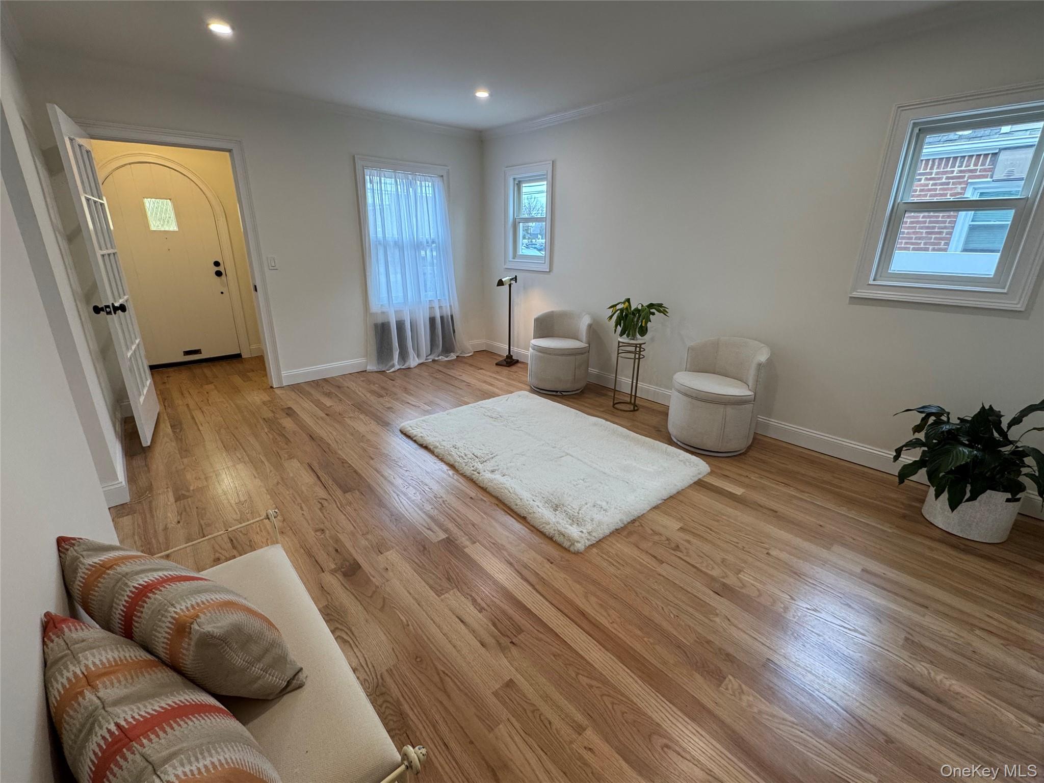 #3 photo, 217 Wilson Street, নাসাউ কাউন্টি West Hempstead , NY 11552