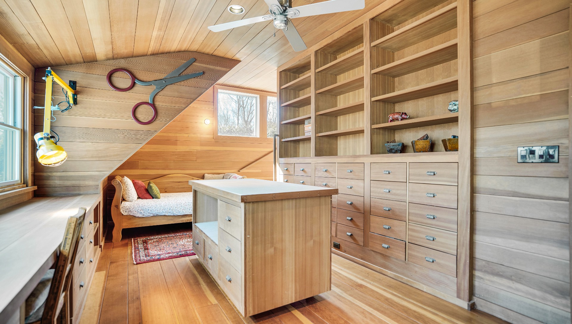 #19 photo, 40 Daniels Hole Road, সাফোক কাউন্টি East Hampton , NY 11937