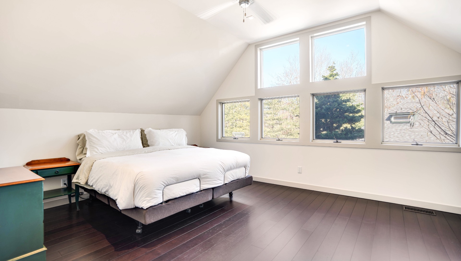 #21 photo, 40 Daniels Hole Road, সাফোক কাউন্টি East Hampton , NY 11937